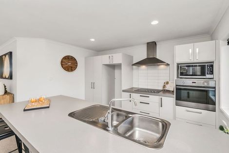 Photo of property in 44 Brittan Drive, Rolleston, 7615