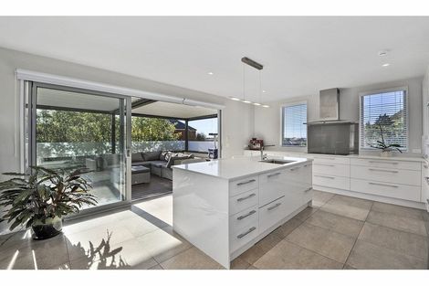 Photo of property in 42 Alderson Avenue, Hillsborough, Christchurch, 8022