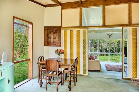 Photo of property in 138 Paekakariki Hill Road, Pauatahanui, Porirua, 5381