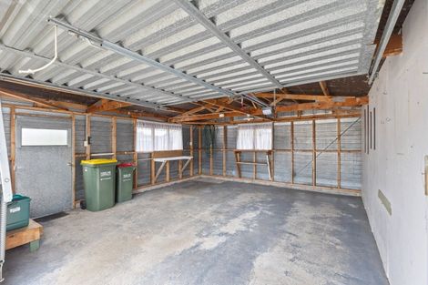 Photo of property in 1a Heath Street, St Andrews, Hamilton, 3200