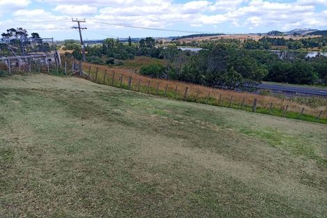 Photo of property in 4 Te Puea Avenue, Meremere, Mercer, 2474