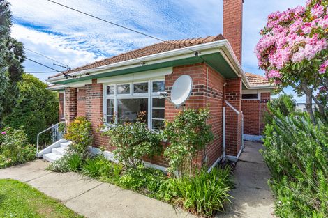 Photo of property in 79 Middleton Road, Kew, Dunedin, 9012