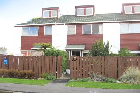 Photo of property in 4/35 Bunyan Street, Waltham, Christchurch, 8023