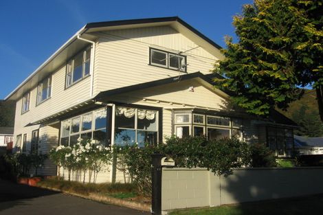 Photo of property in 12 Lockett Street, Waterloo, Lower Hutt, 5011