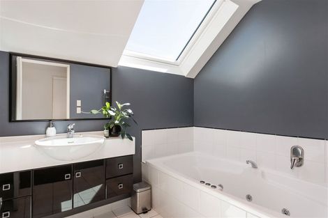 Photo of property in 59c Bowenvale Avenue, Cashmere, Christchurch, 8022