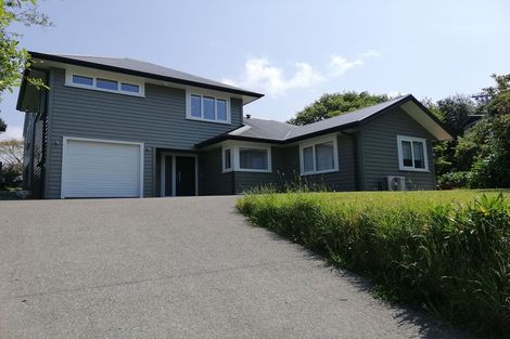 Photo of property in 375 Main Road, Tawa, Wellington, 5028