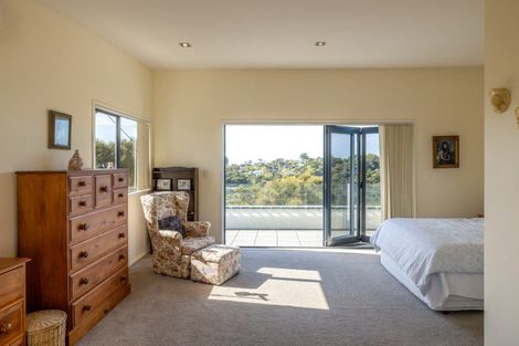 Photo of property in 35 Tawa Street, Oneroa, Waiheke Island, 1081