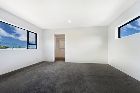 Photo of property in Peninsula Primary School, 61 Wharf Road, Te Atatu Peninsula, Auckland, 0610