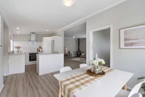 Photo of property in 9 Totara Street, Marton, 4710