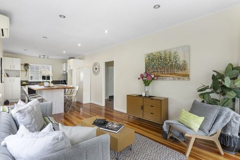 Photo of property in 36a Clayburn Road, Glen Eden, Auckland, 0602