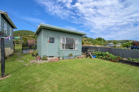 Photo of property in 5 Pearce Street, Bluff, 9814