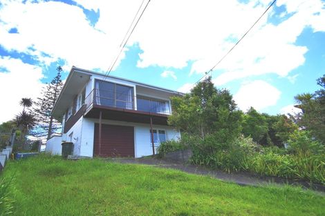 Photo of property in 1 Sealy Road, Torbay, Auckland, 0630