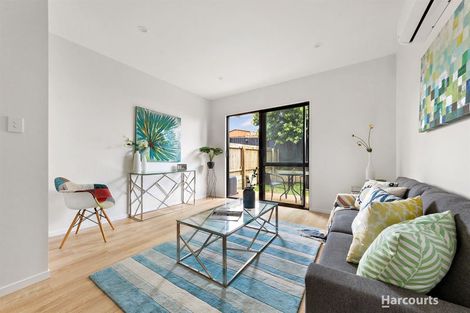 Photo of property in 2/8 Kereru Street, Henderson, Auckland, 0612