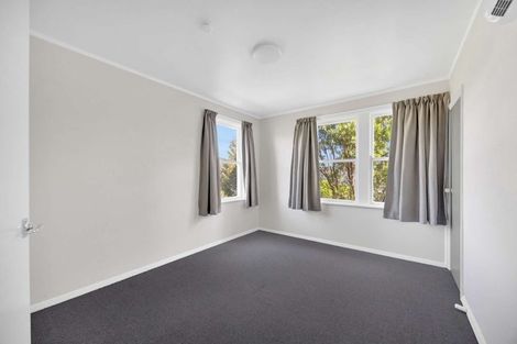 Photo of property in 8-10 Montgomery Avenue, Karori, Wellington, 6012