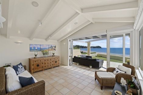 Photo of property in 9a Holiday Road, Milford, Auckland, 0620