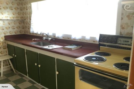 Photo of property in 8 Ruru Crescent, Heretaunga, Upper Hutt, 5018