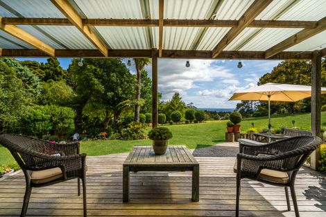 Photo of property in 168 Carter Road, Oratia, Auckland, 0604