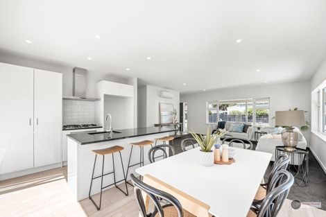 Photo of property in 39a Riddlers Crescent, Petone, Lower Hutt, 5012