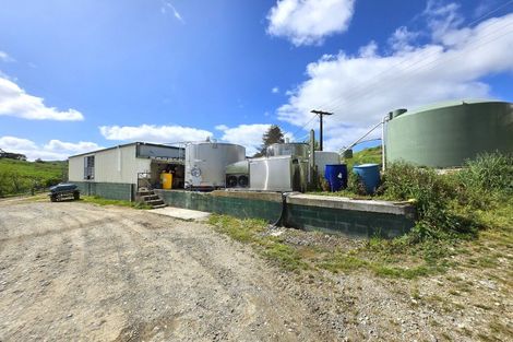 Photo of property in 153 Marohemo Road, Maungaturoto, 0587