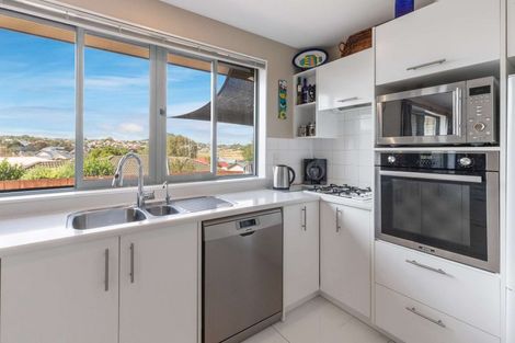 Photo of property in 18 Friesian Place, Grandview Heights, Hamilton, 3200