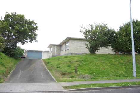 Photo of property in 7 The Outlook, Oakura, 4314
