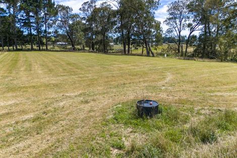 Photo of property in 53 Ladys Mile, Eltham, 4322