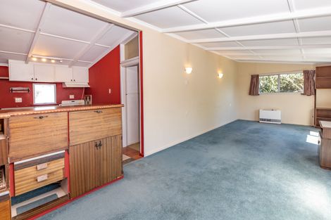 Photo of property in 98 Prestons Road, Redwood, Christchurch, 8051