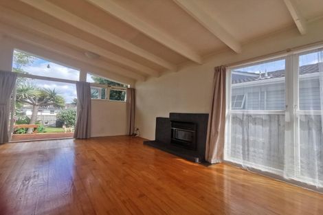 Photo of property in 47 Minaret Drive, Bucklands Beach, Auckland, 2014