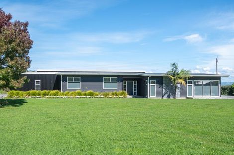 Photo of property in 32 Royd Road West, Makauri, Gisborne, 4071