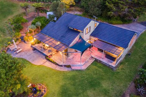 Photo of property in 168 Carter Road, Oratia, Auckland, 0604