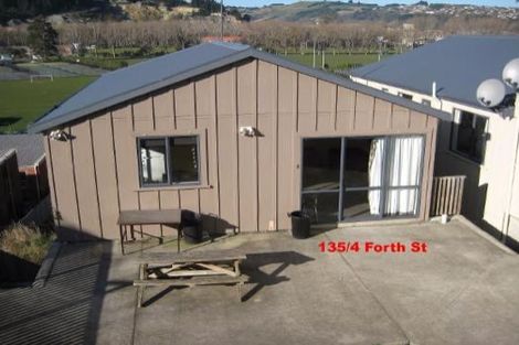 Photo of property in 1/135 Forth Street, North Dunedin, Dunedin, 9016