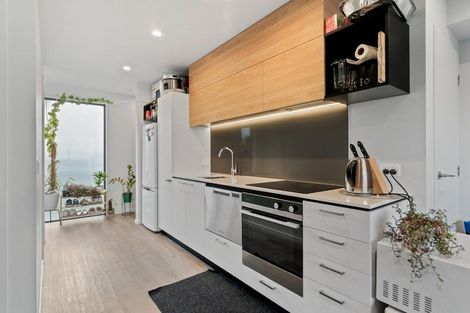 Photo of property in 4/24 Percy Street, Phillipstown, Christchurch, 8011