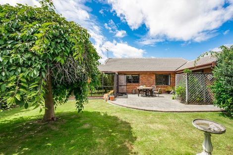 Photo of property in 36 Awanui Drive, Waikanae, 5036