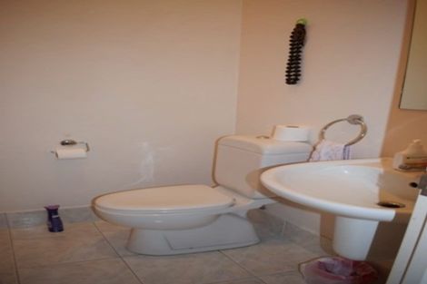 Photo of property in Marina Park Apartments, 20/146 Fanshawe Street, Auckland Central, Auckland, 1010