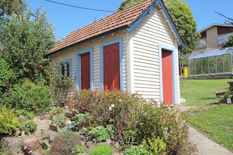 Photo of property in 64 Tees Street, South Hill, Oamaru, 9400