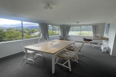 Photo of property in 685 Queen Charlotte Drive, Havelock, Picton, 7281