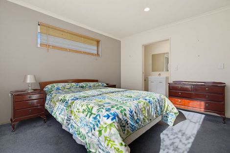 Photo of property in 3 Newfield Drive, Fairview Downs, Hamilton, 3214