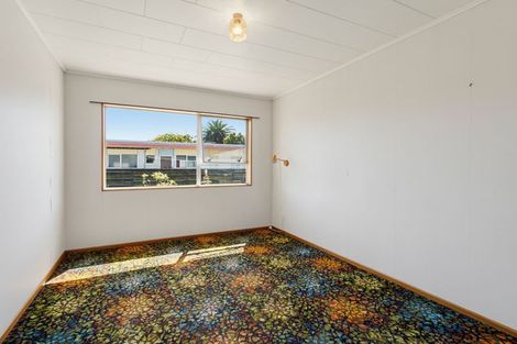 Photo of property in 34a Kanawa Street, Waikanae, 5036