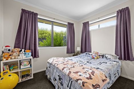 Photo of property in 444a Bower Avenue, Parklands, Christchurch, 8083