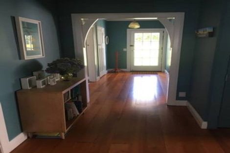 Photo of property in 62 Clyde Street, Island Bay, Wellington, 6023