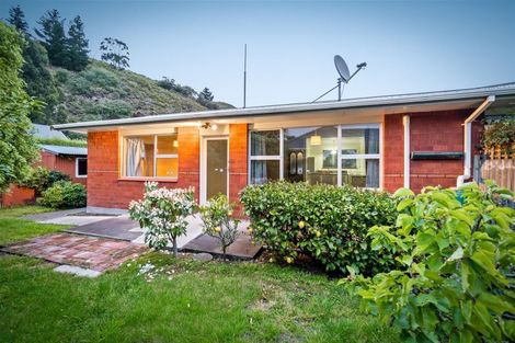 Photo of property in 2/63 Colenso Street, Sumner, Christchurch, 8081