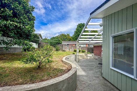 Photo of property in 3 Frank Place, Hillpark, Auckland, 2102