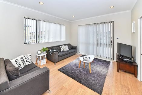 Photo of property in 49 Charlestown Drive, Flat Bush, Auckland, 2019