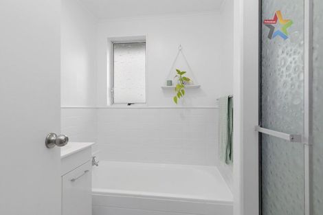 Photo of property in 41 Outram Grove, Kelson, Lower Hutt, 5010