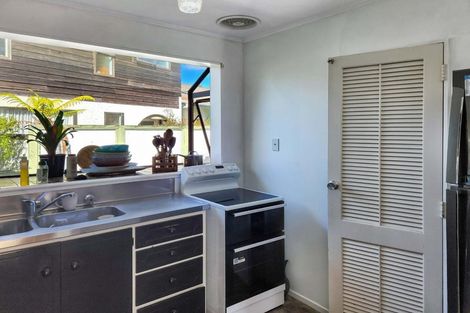 Photo of property in 40 Gemstone Drive, Birchville, Upper Hutt, 5018