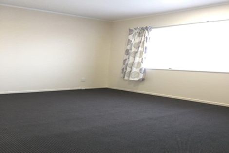 Photo of property in 2/9 Midvale Place, Burswood, Auckland, 2013