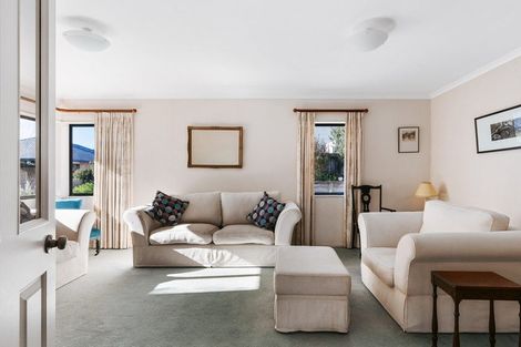 Photo of property in 18 Oteki Park Drive, Welcome Bay, Tauranga, 3112