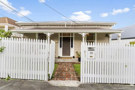 Photo of property in 32 Charlotte Avenue, Brooklyn, Wellington, 6021