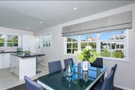 Photo of property in 39a Everest Street, Khandallah, Wellington, 6035