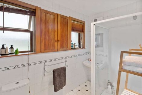 Photo of property in 21 Parata Street, Hokowhitu, Palmerston North, 4410